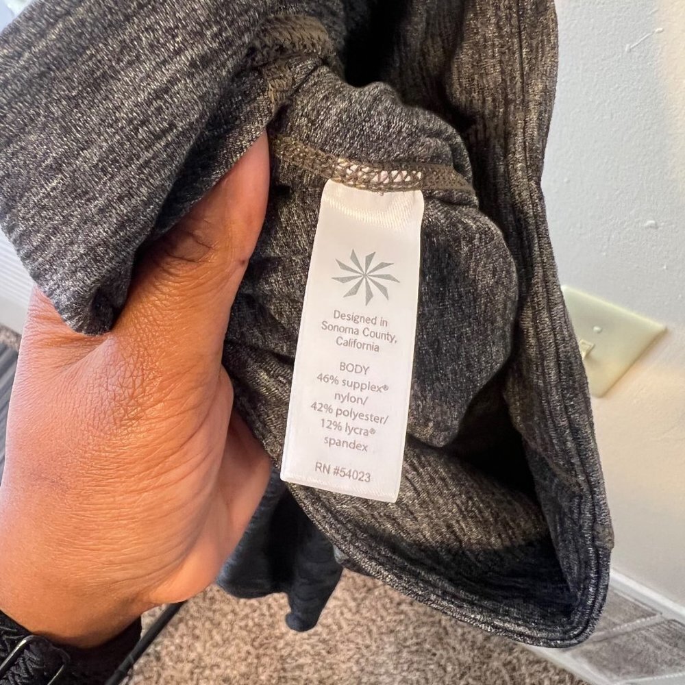 Athleta High Rise Chaturanga Capri Leggings 816130 UPF 50 Women XXS Gray Pants - Picture 5 of 7